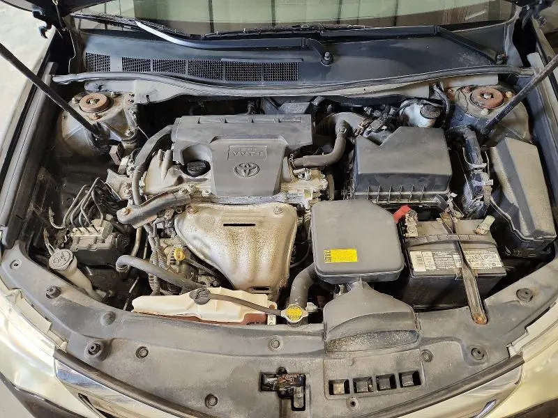 2013 TOYOTA CAMRY XLE  