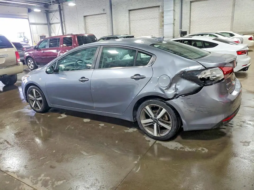 2017 KIA FORTE EX  
