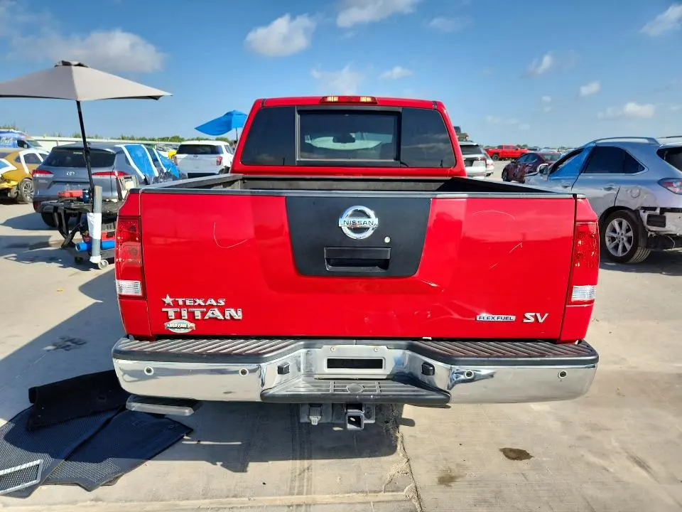 2012 NISSAN TITAN SV  