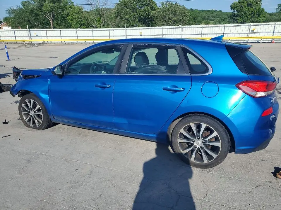 2018 HYUNDAI ELANTRA GT BASE  