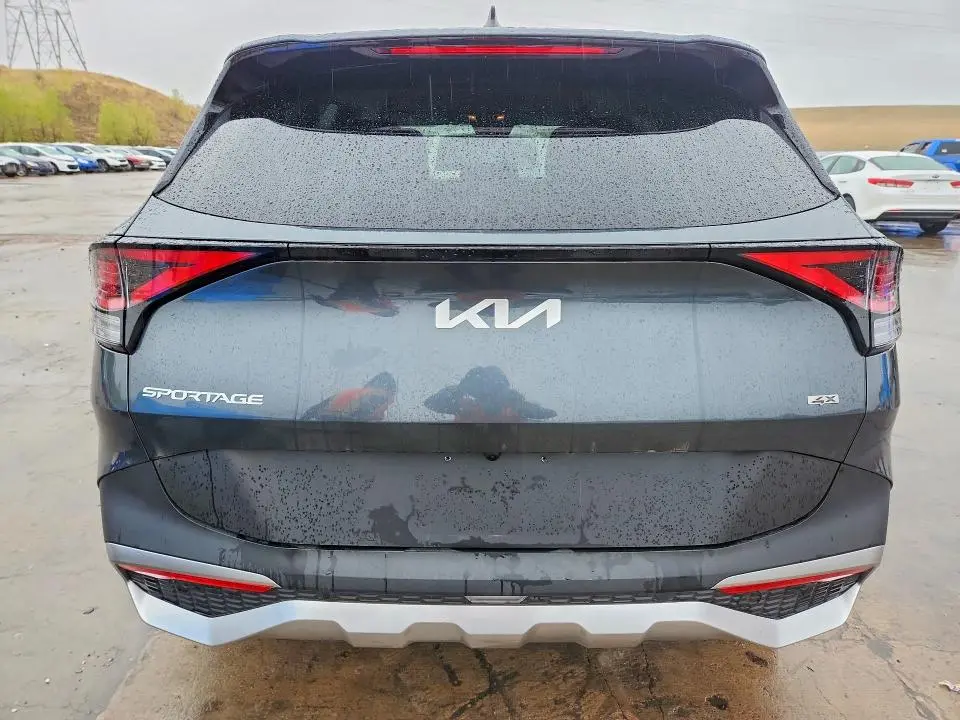 2025 KIA SPORTAGE LX  