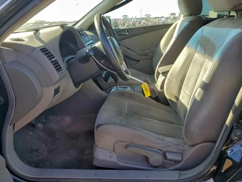 2010 NISSAN ALTIMA BASE  