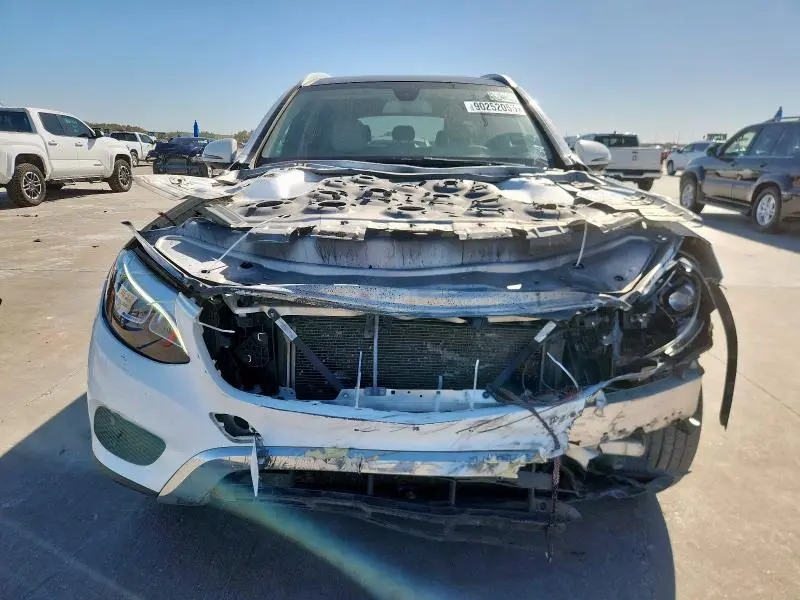 2018 MERCEDES-BENZ GLC 300  