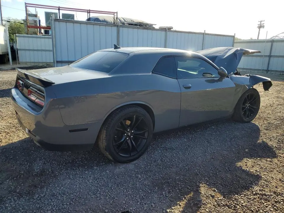 2017 DODGE CHALLENGER SXT  