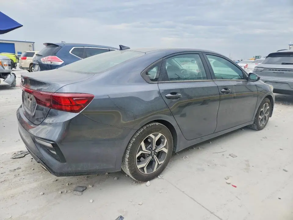 2020 KIA FORTE LXS  