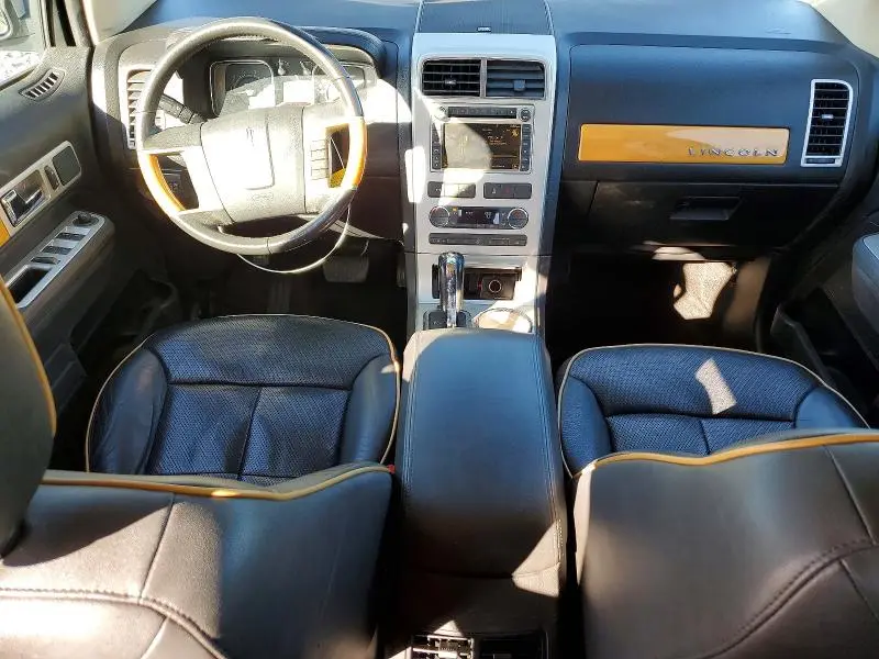 2010 LINCOLN MKX   