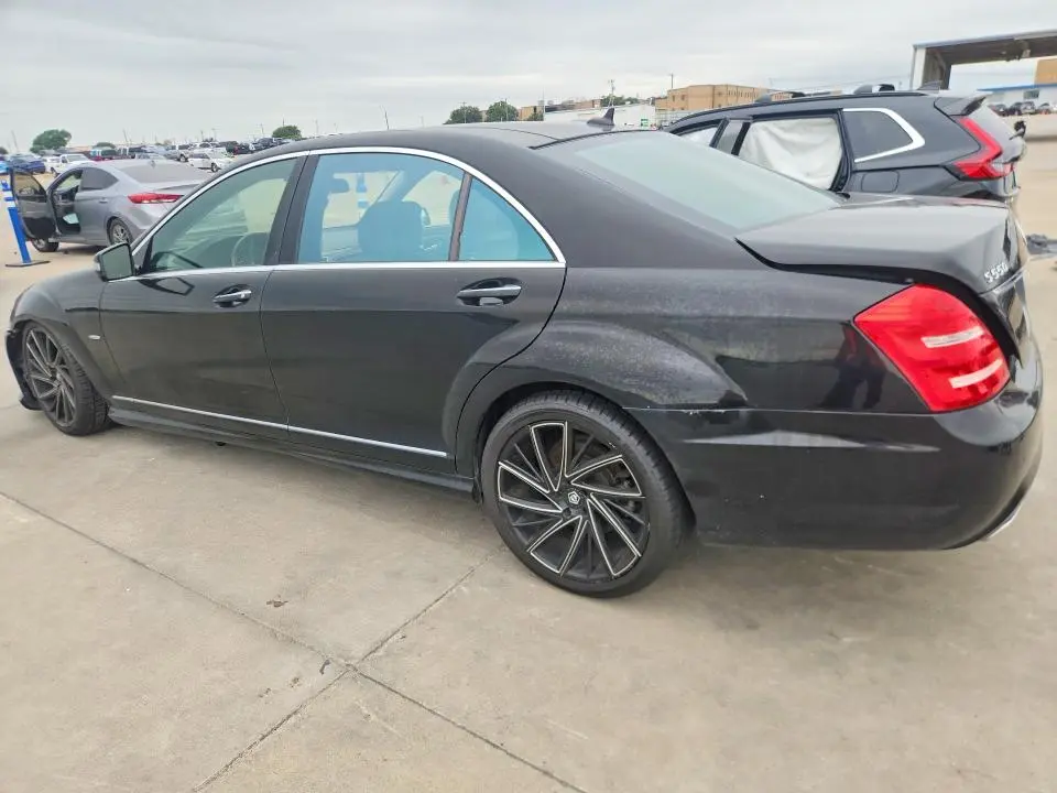 2012 MERCEDES-BENZ S 550  