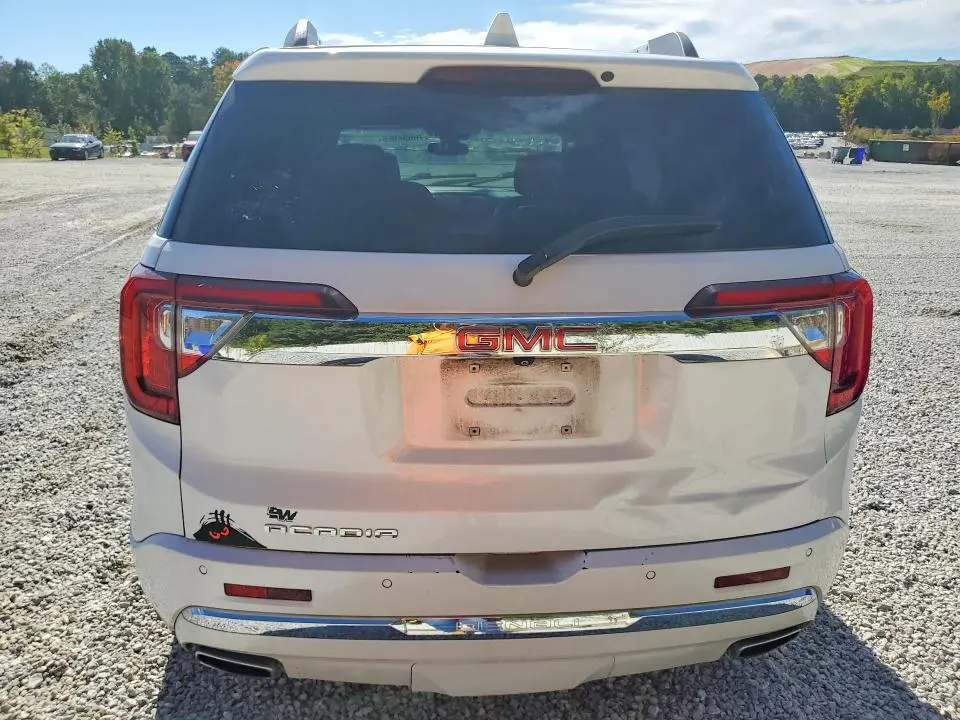 2020 GMC ACADIA DENALI  