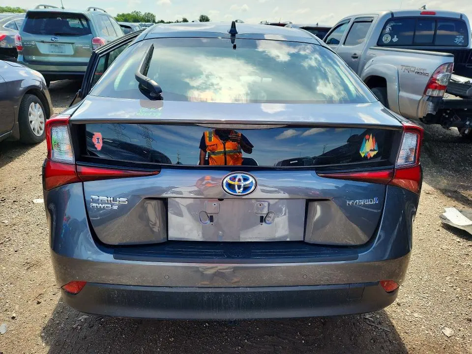 2022 TOYOTA PRIUS LE AWD-E  