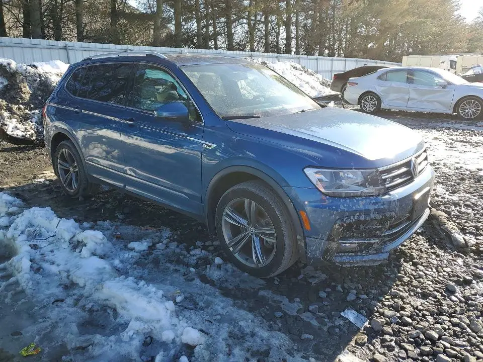 2018 VOLKSWAGEN TIGUAN SE  