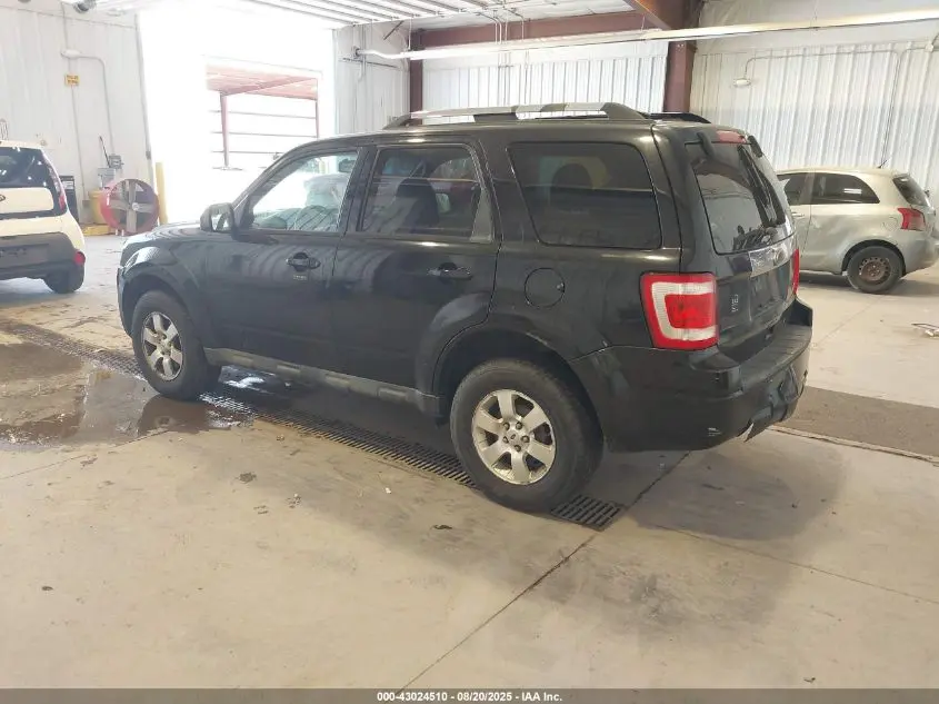 2011 FORD ESCAPE LIMITED