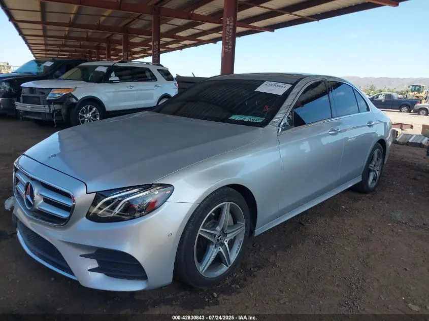 2019 MERCEDES-BENZ E 300  