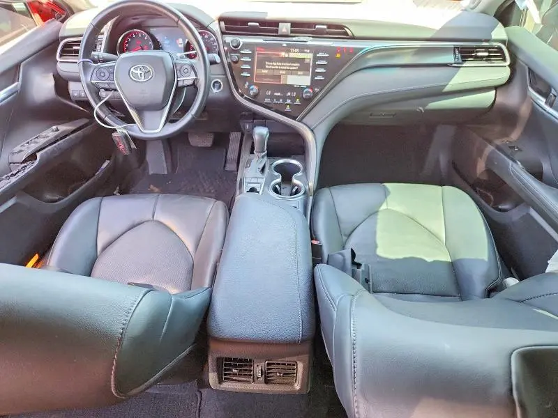 2020 TOYOTA CAMRY XSE  
