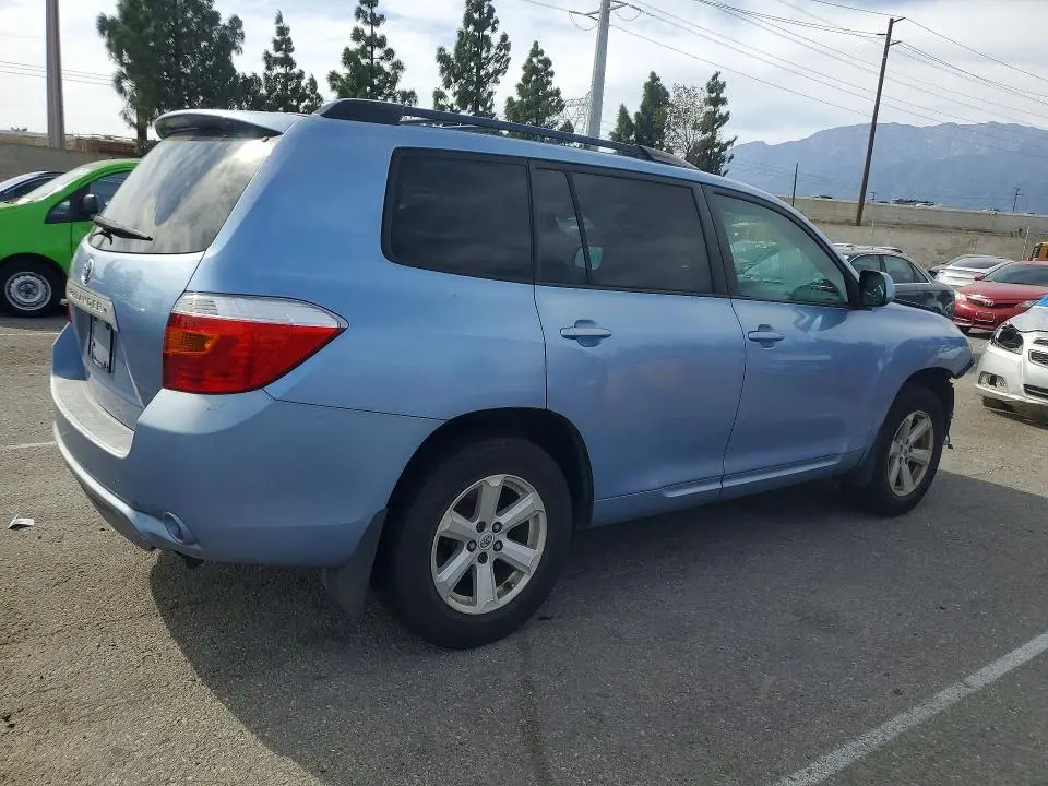 2010 TOYOTA HIGHLANDER SE  