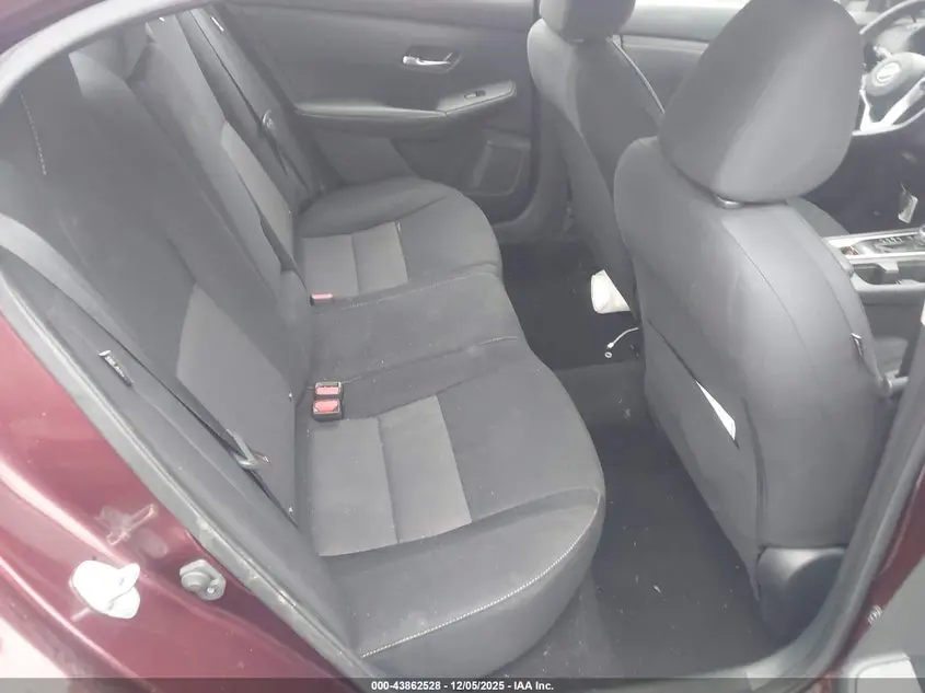 2022 NISSAN SENTRA SV XTRONIC CVT