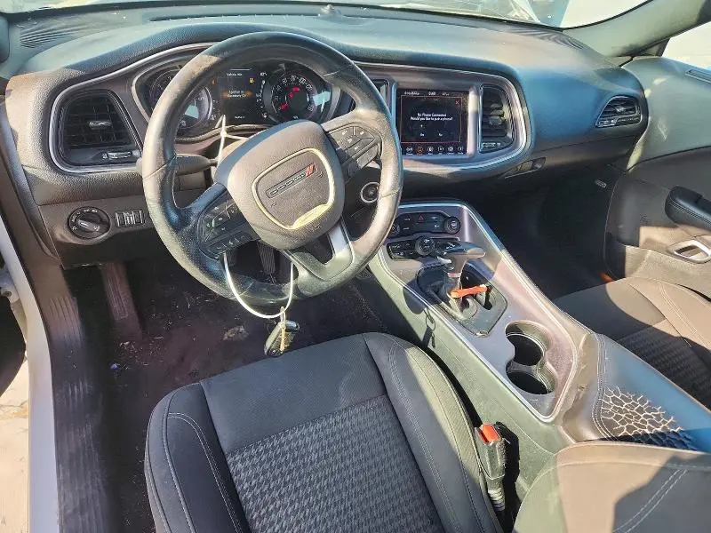 2018 DODGE CHALLENGER SXT  