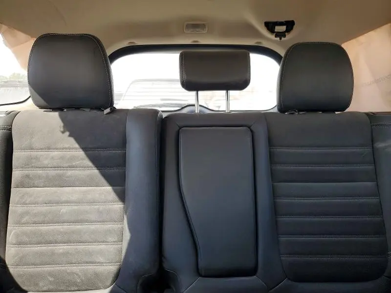 2019 MITSUBISHI OUTLANDER SE  