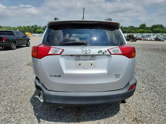 2014 TOYOTA RAV4 XLE  