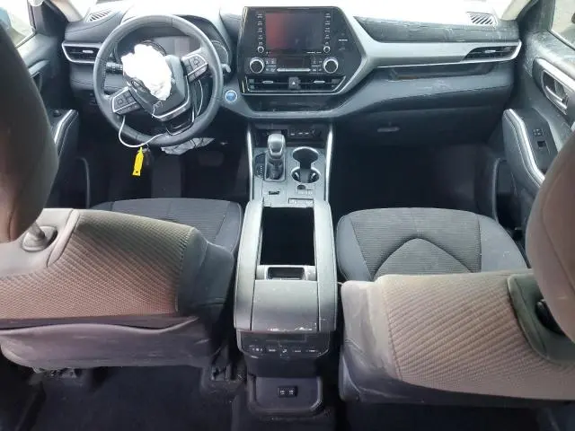 2021 TOYOTA HIGHLANDER HYBRID LE  