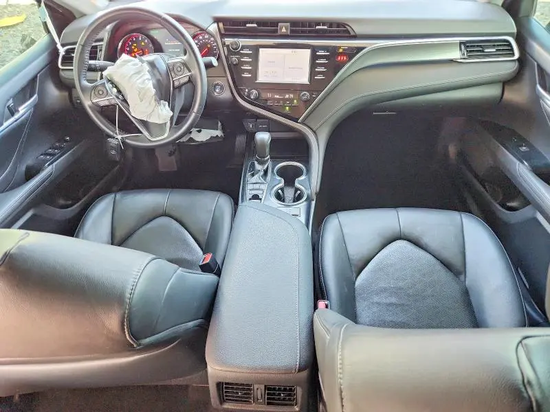 2018 TOYOTA CAMRY XSE  