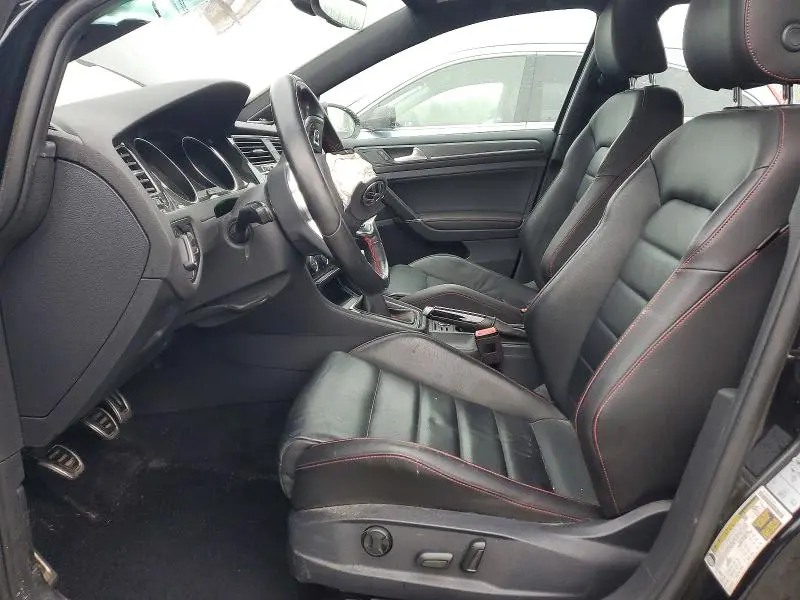 2021 VOLKSWAGEN GTI S  
