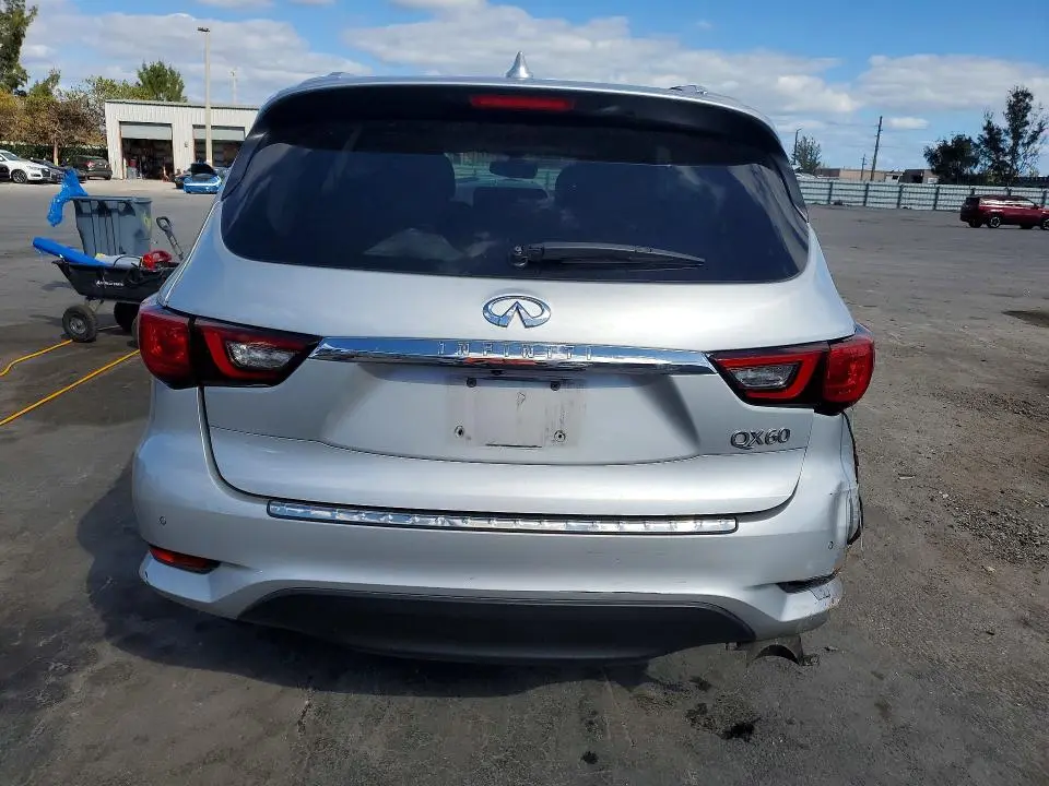 2020 INFINITI QX60 LUXE  