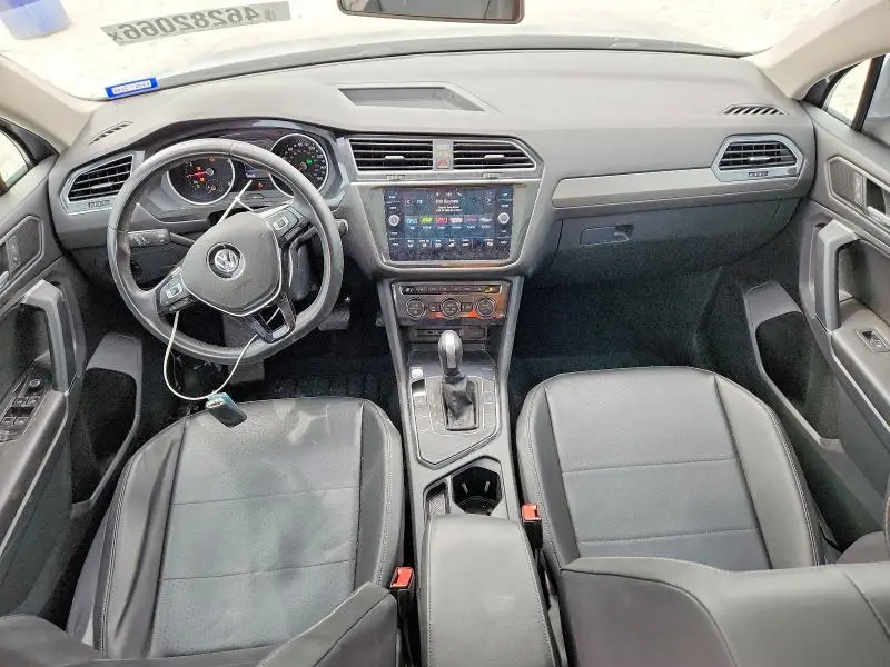 2020 VOLKSWAGEN TIGUAN SE  