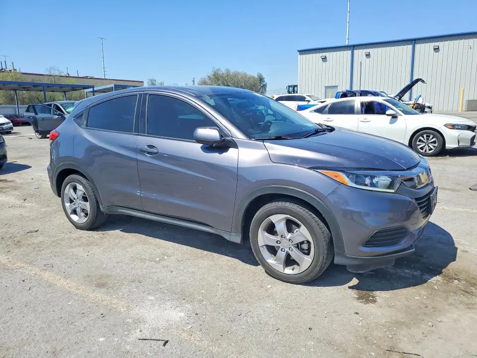 2021 HONDA HR-V LX  