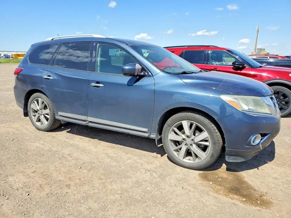 2014 NISSAN PATHFINDER S  
