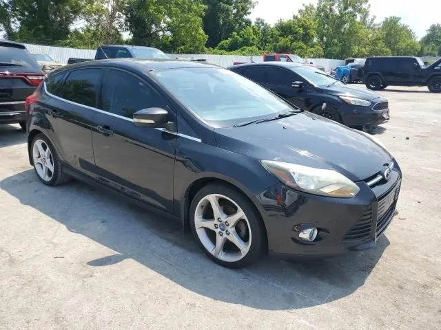 2012 FORD FOCUS TITANIUM  