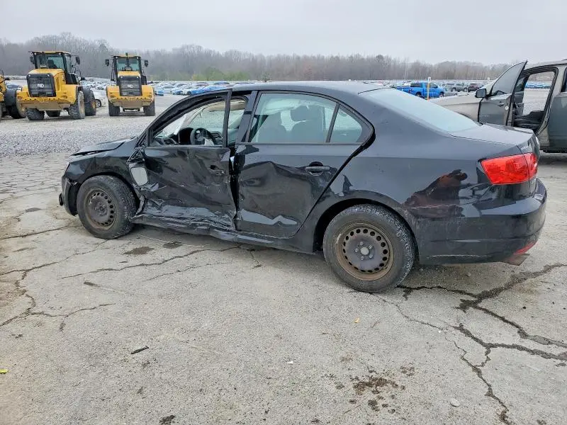 2013 VOLKSWAGEN JETTA BASE  