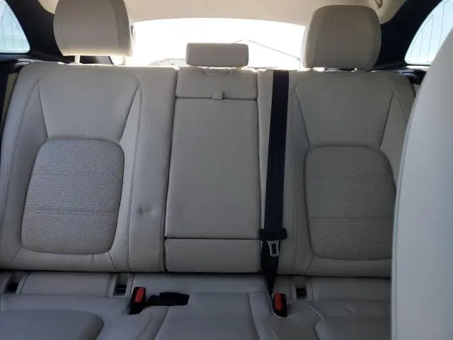 2018 JAGUAR F-PACE PRESTIGE  