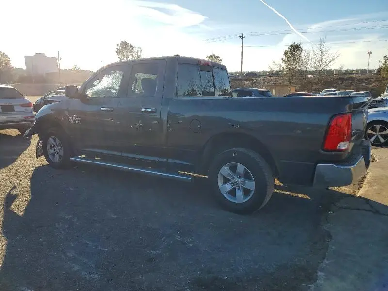 2017 RAM 1500 SLT  