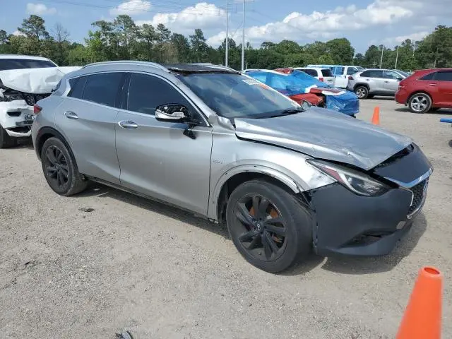 2018 INFINITI QX30 BASE  