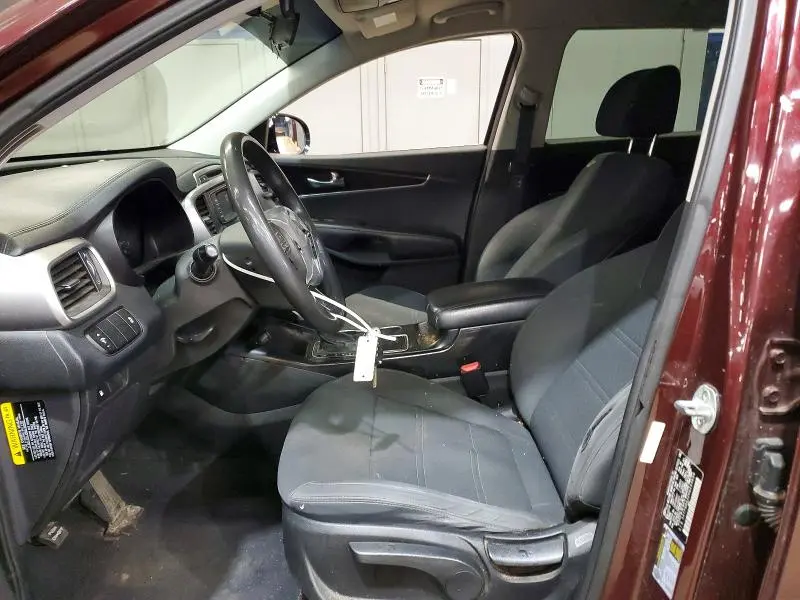 2017 KIA SORENTO LX  