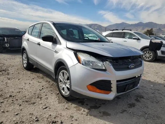 2016 FORD ESCAPE S  
