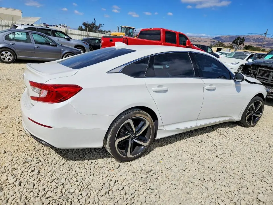 2018 HONDA ACCORD SPORT  