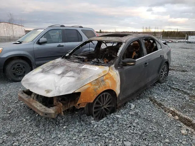 2013 VOLKSWAGEN JETTA SEL  