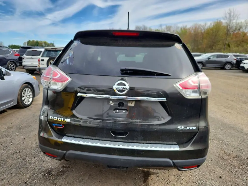 2015 NISSAN ROGUE SL  