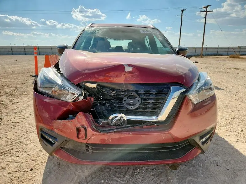 2018 NISSAN KICKS S  