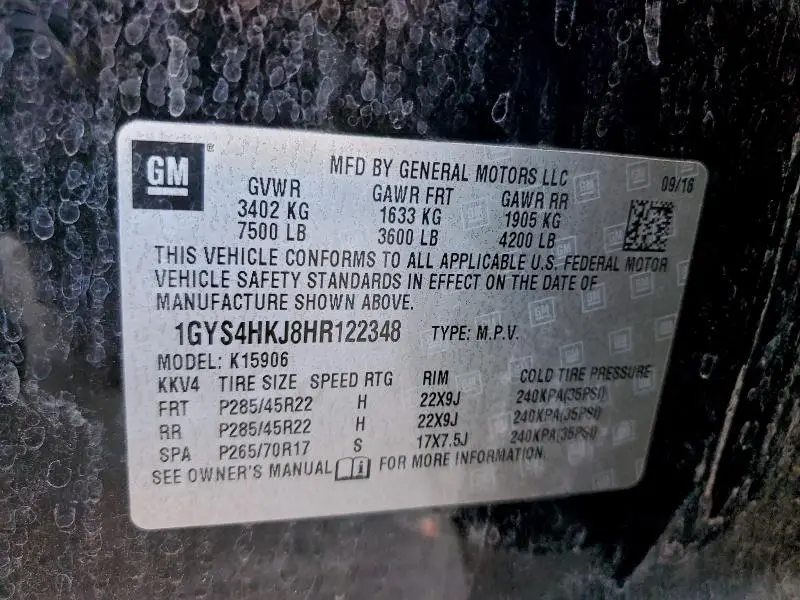 2017 CADILLAC ESCALADE ESV LUXURY  