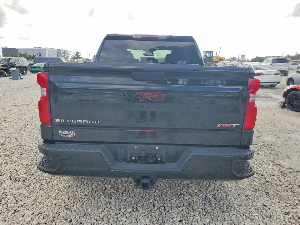 2024 CHEVROLET SILVERADO C1500 RST  
