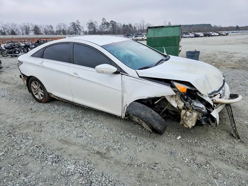 2014 HYUNDAI SONATA GLS  