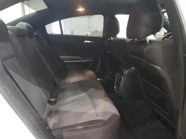2015 DODGE CHARGER SXT  