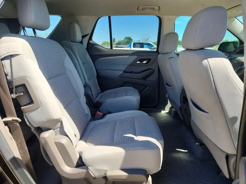2018 CHEVROLET TRAVERSE LT  