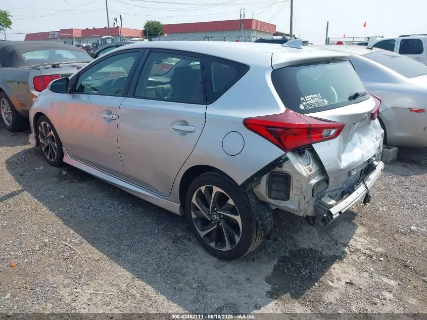 2018 TOYOTA COROLLA IM  