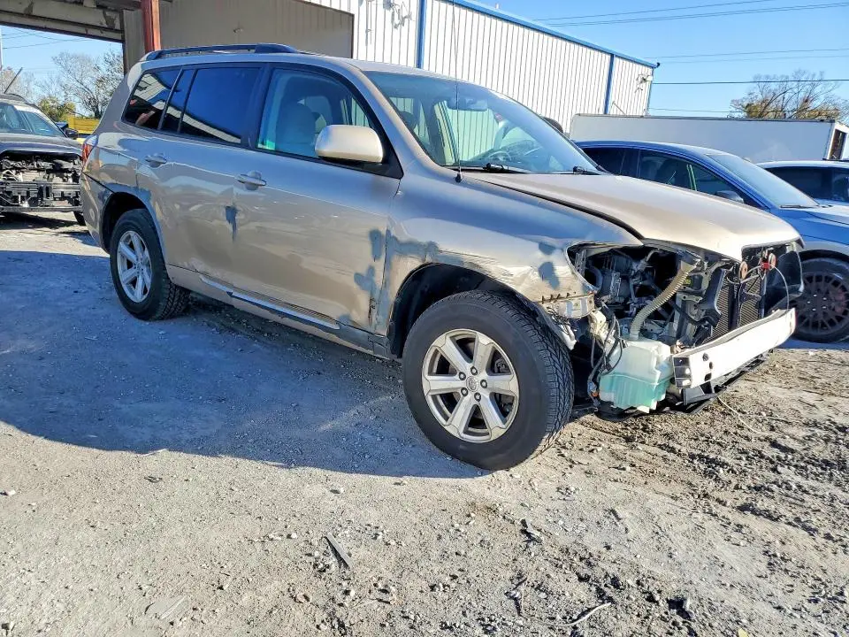 2010 TOYOTA HIGHLANDER   