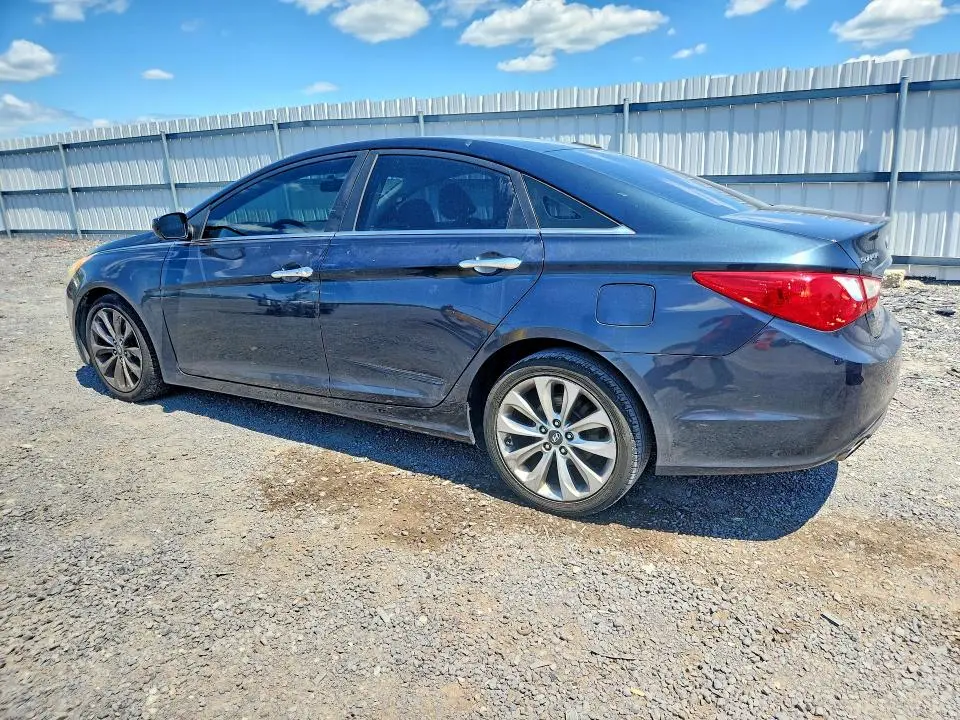 2011 HYUNDAI SONATA SE  
