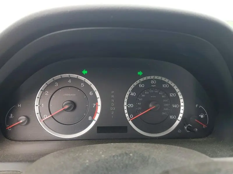 2010 HONDA ACCORD LX  