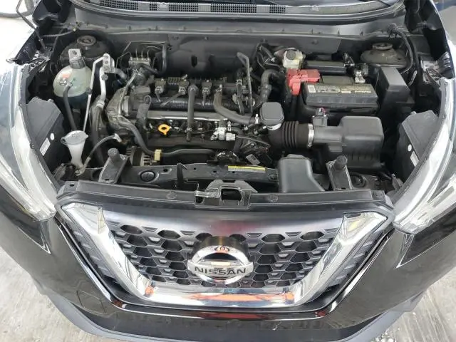 2018 NISSAN KICKS S  